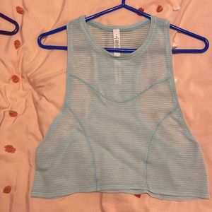 NWOT lululemon stronger as one cropped muscle tank size 4